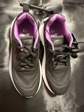 Avia Women's Black with Purple Lining Athletic Sneakers